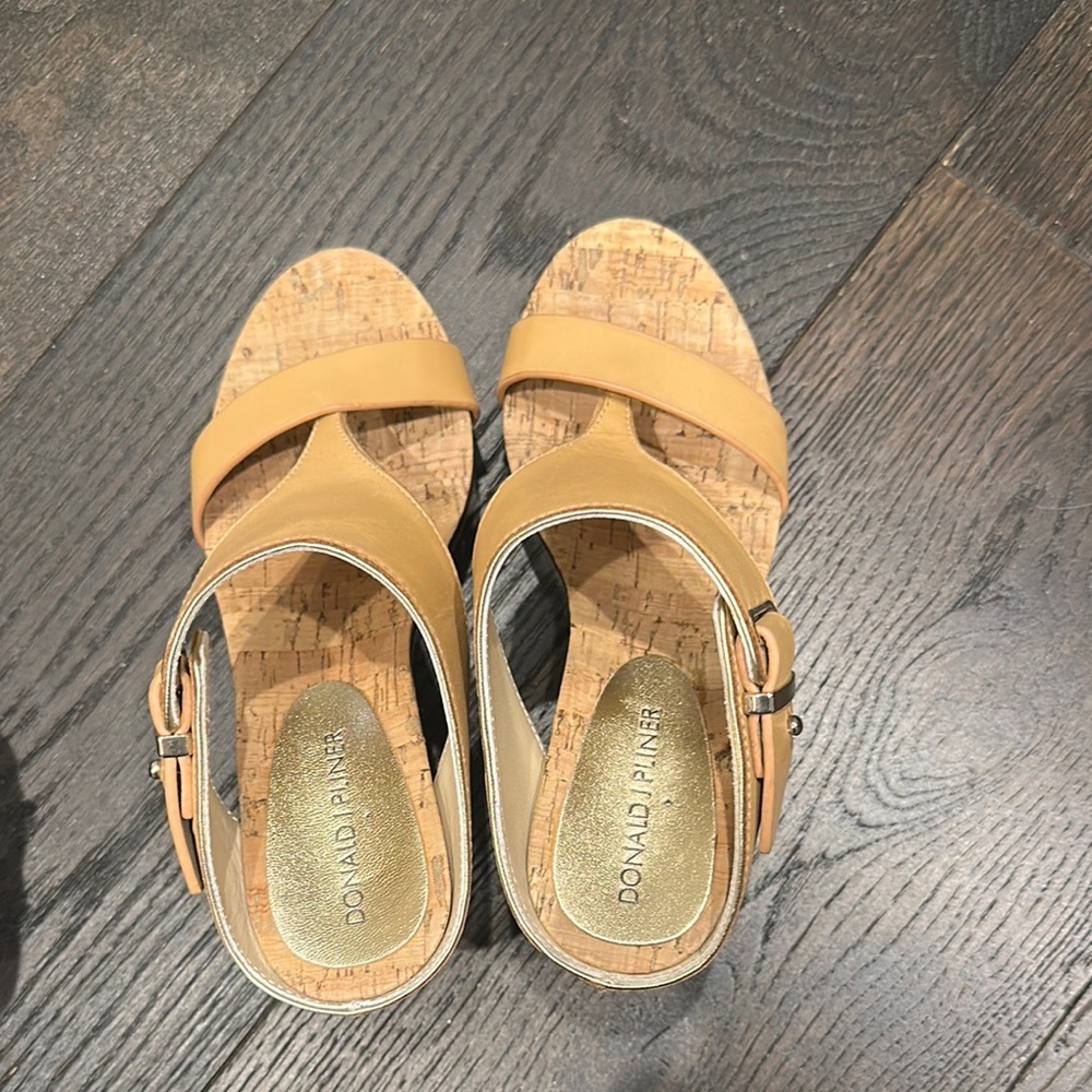 Donald J. Pliner Tan Wedge Sandals with Slingback Design